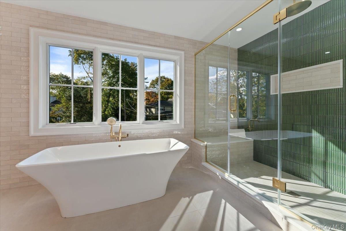 Bathroom, Free Standing Baths, Glass Shower, Interior, Recessed Lighting