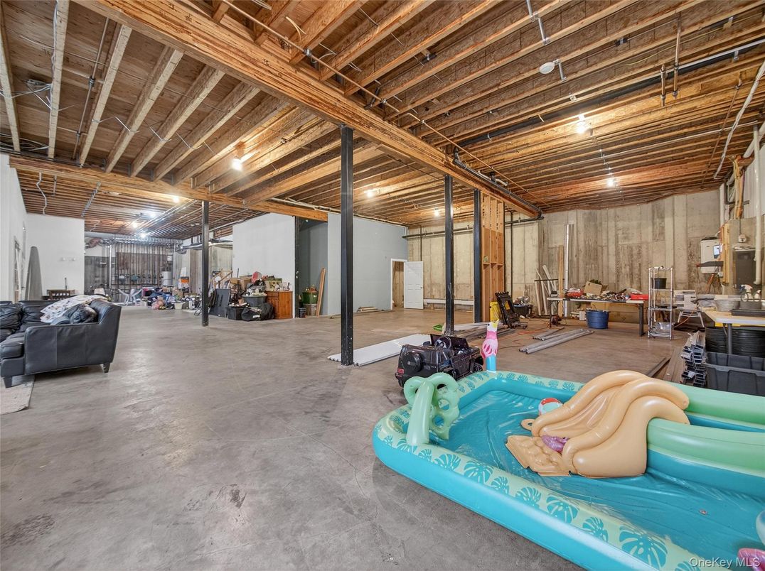 Interior, Wooden Beams