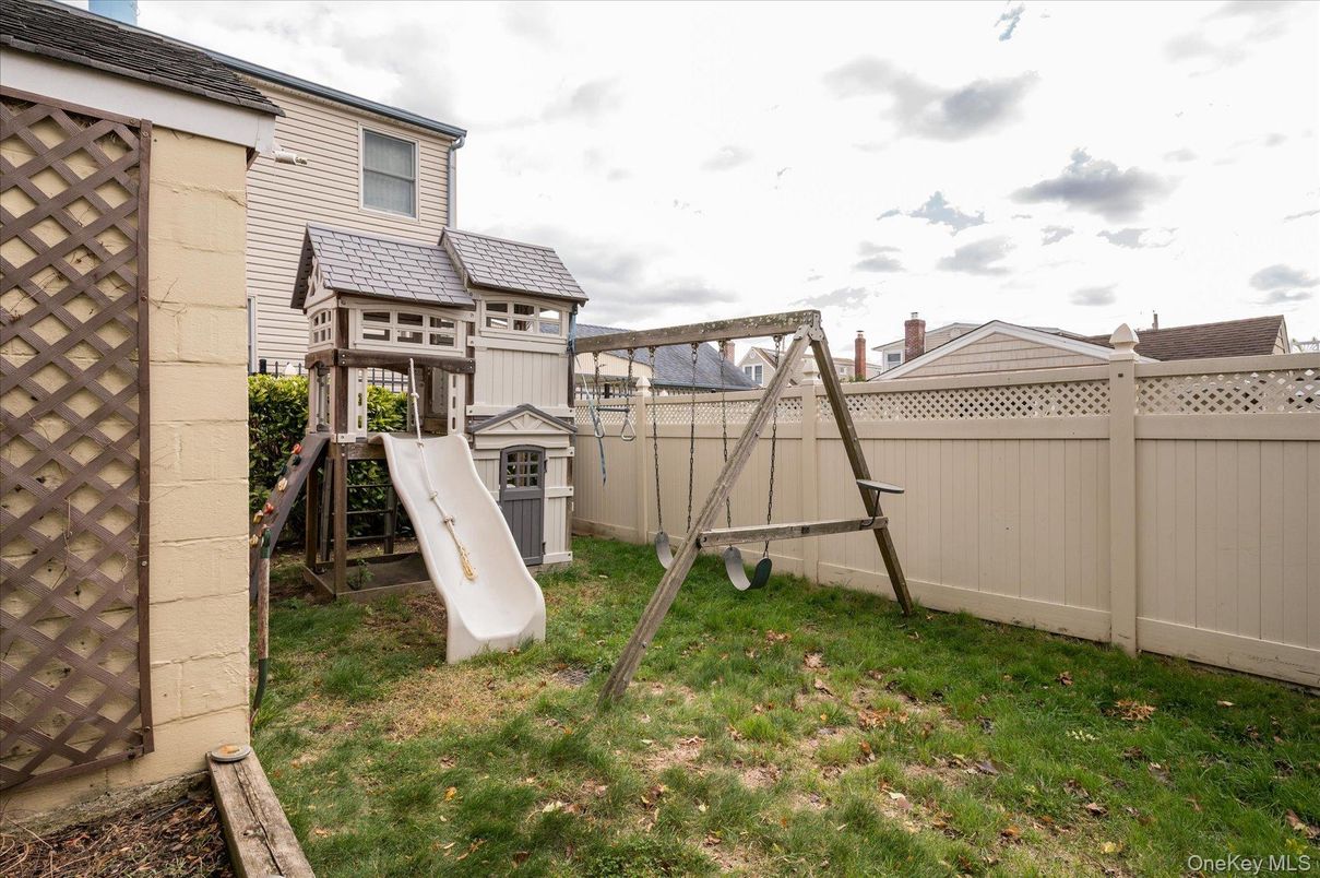 Backyard, Exterior, Playground