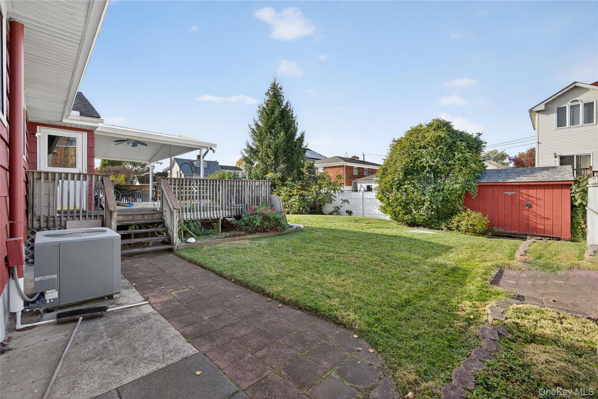 Backyard, Exterior, Hot Tub