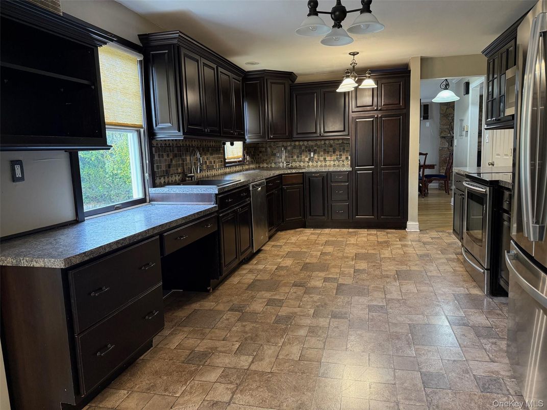 Interior, Kitchen, Pendant Lights