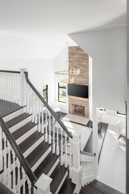 Chandelier, Fireplace, Interior, Pendant Lights