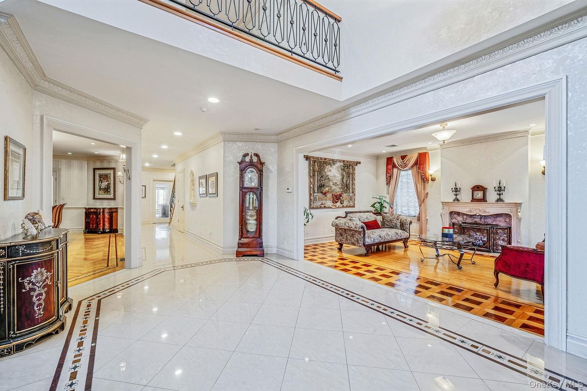 Fireplace, Interior, Living room, Recessed Lighting