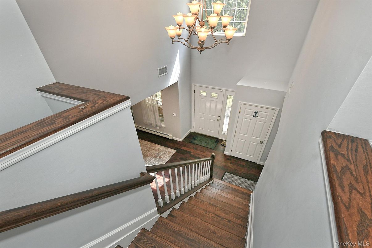 Chandelier, Interior, Wood Texture Flooring