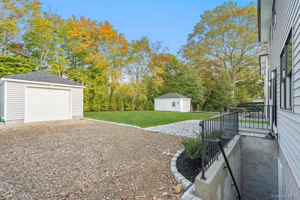 Backyard, Detached Garage, Exterior