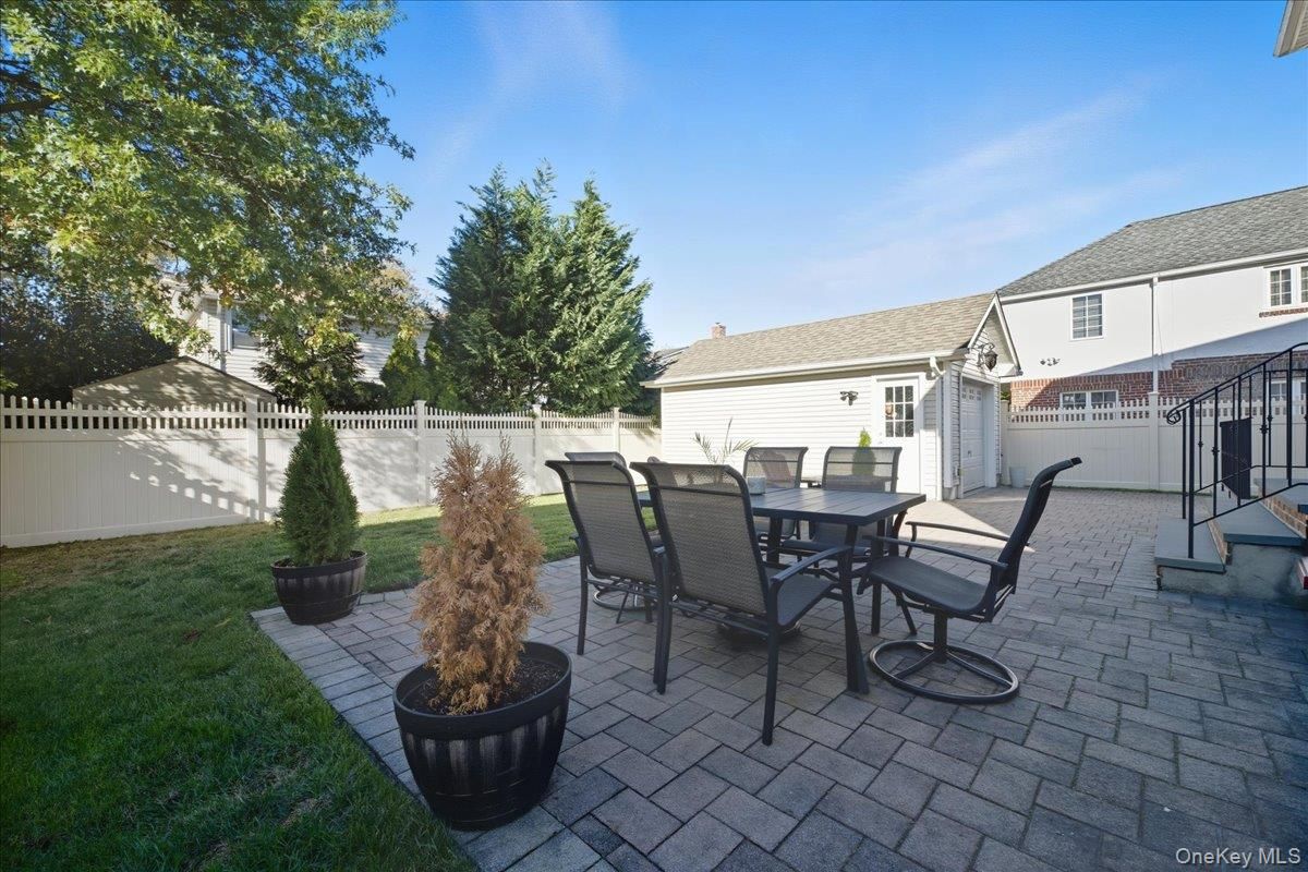 Backyard, Detached Garage, Exterior