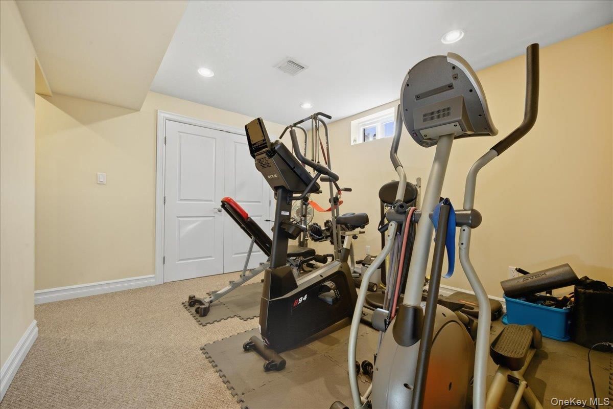 Fitness Equipment, Interior, Recessed Lighting