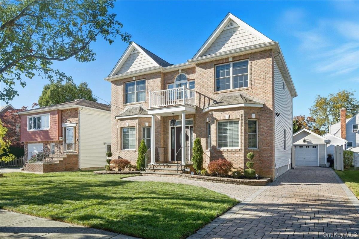 Detached Garage, Exterior, Facade, Brick Facade, Queen Anne Victorian