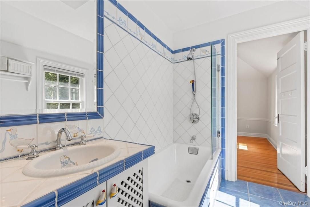 Bathroom, Interior, Wood Texture Flooring