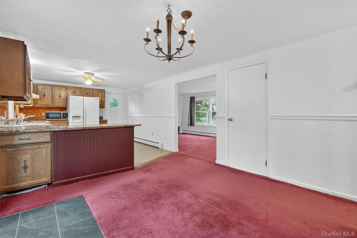 Chandelier, Interior, Kitchen