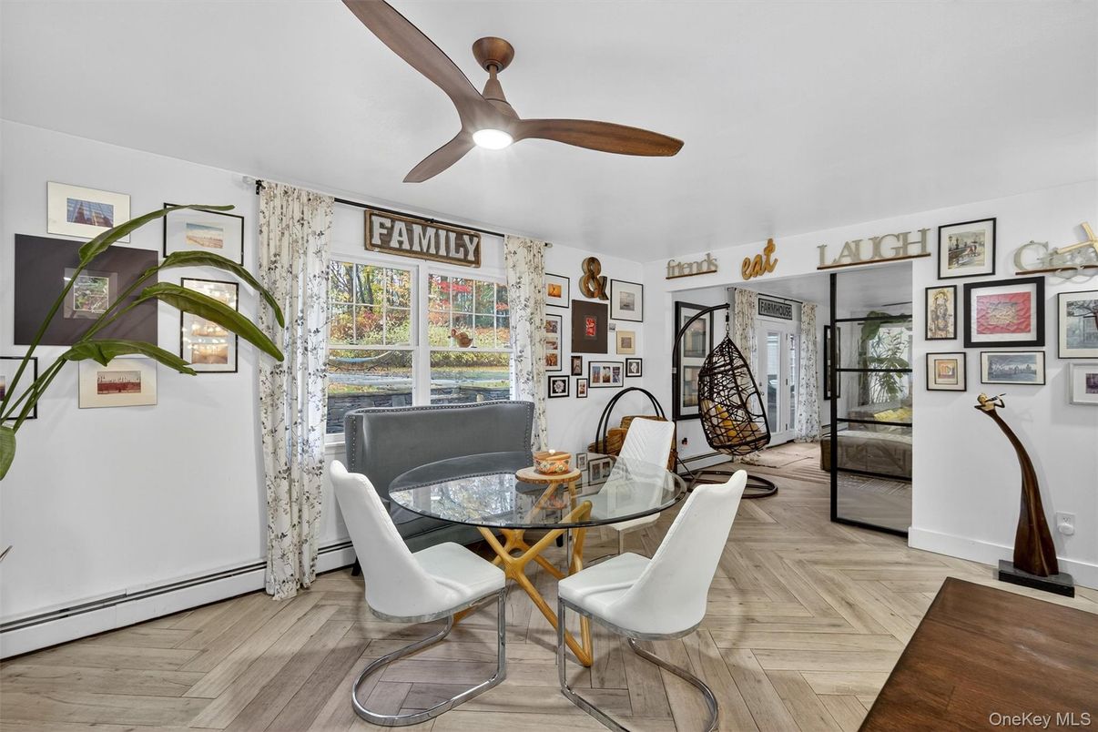 Dining room, Interior, Wood Texture Flooring