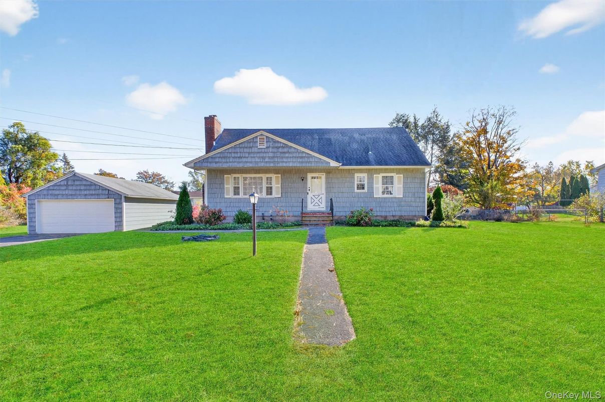 Backyard, Detached Garage, Exterior, Facade, Cape Cod