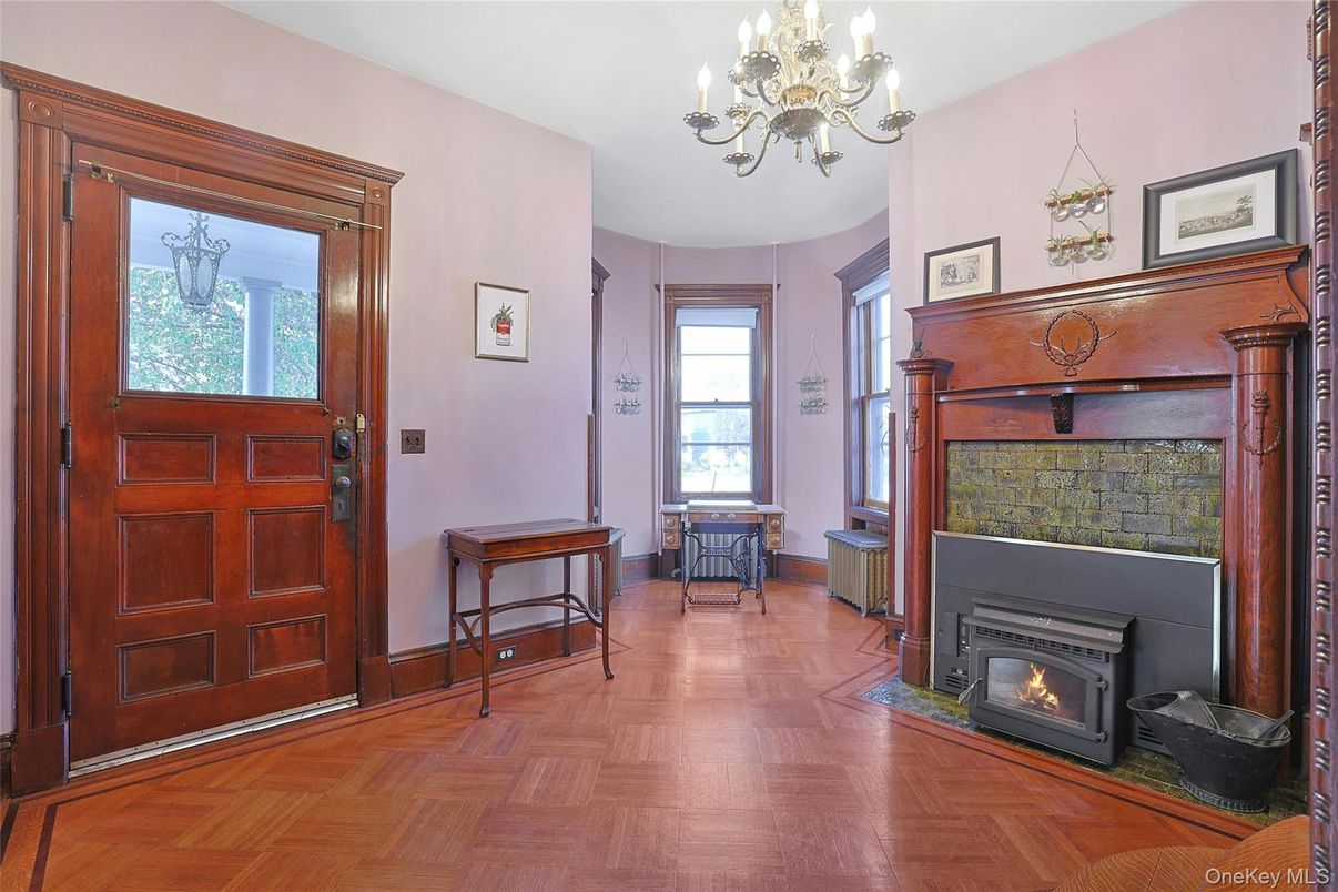 Chandelier, Fireplace, Interior, Wood Texture Flooring