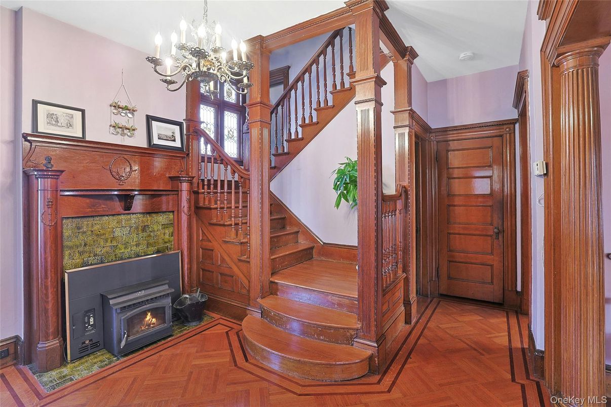 Chandelier, Fireplace, Interior, Wood Texture Flooring