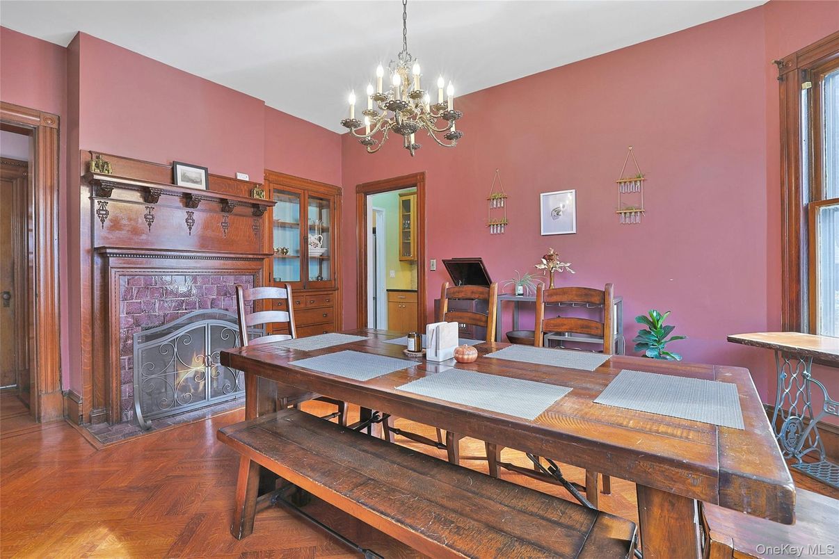 Chandelier, Dining room, Fireplace, Interior, Wood Texture Flooring