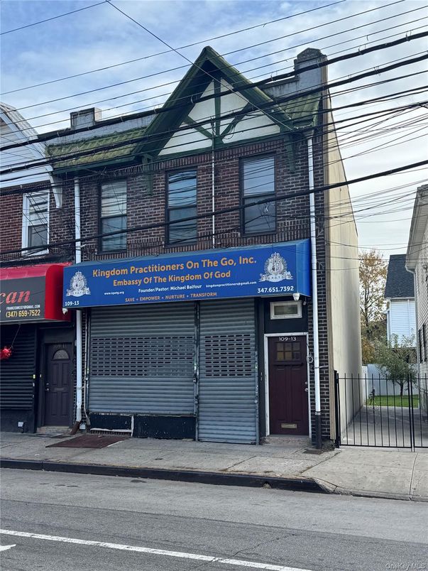 Exterior, Facade, Brick Facade, None