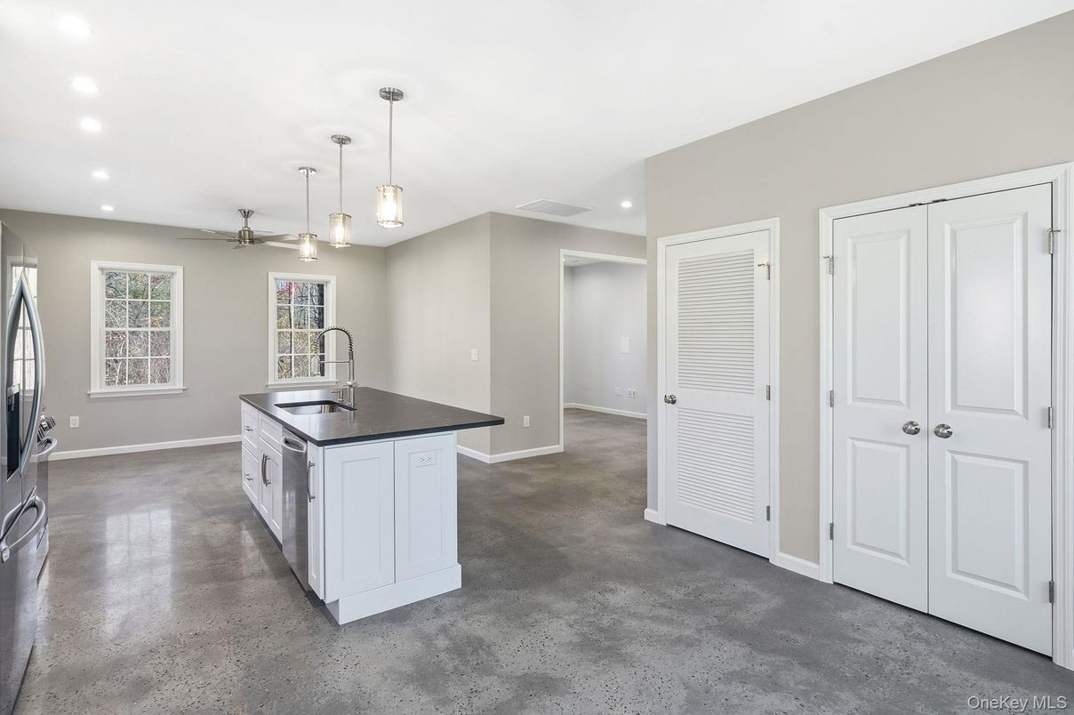 Interior, Kitchen, Pendant Lights, Recessed Lighting