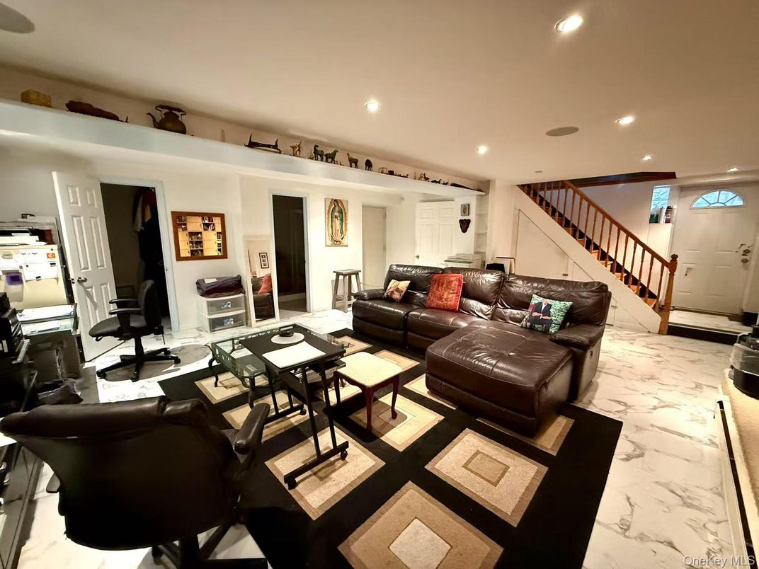 Interior, Living room, Marble, Recessed Lighting