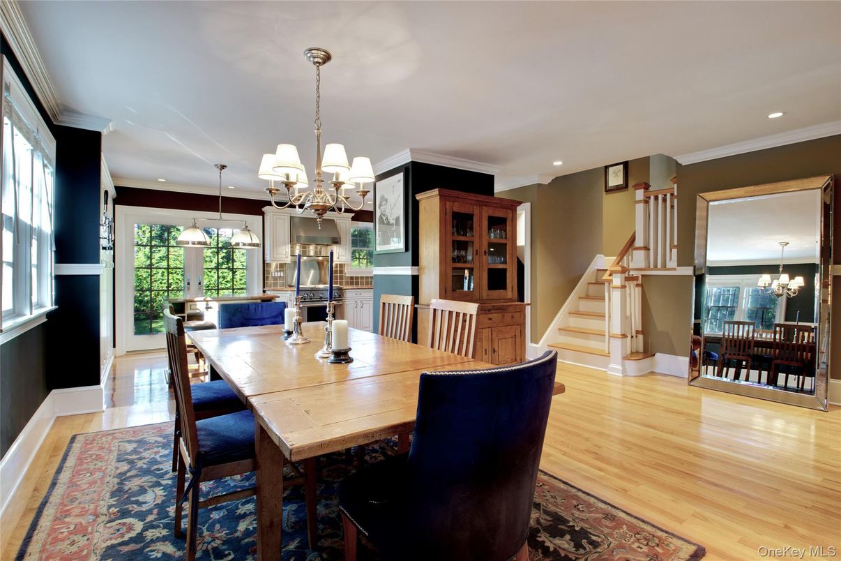 Chandelier, Dining room, Interior, Kitchen, Recessed Lighting, Wood Texture Flooring