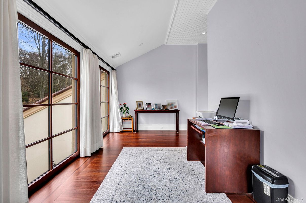 Home Office, Interior, Recessed Lighting, Wood Texture Flooring