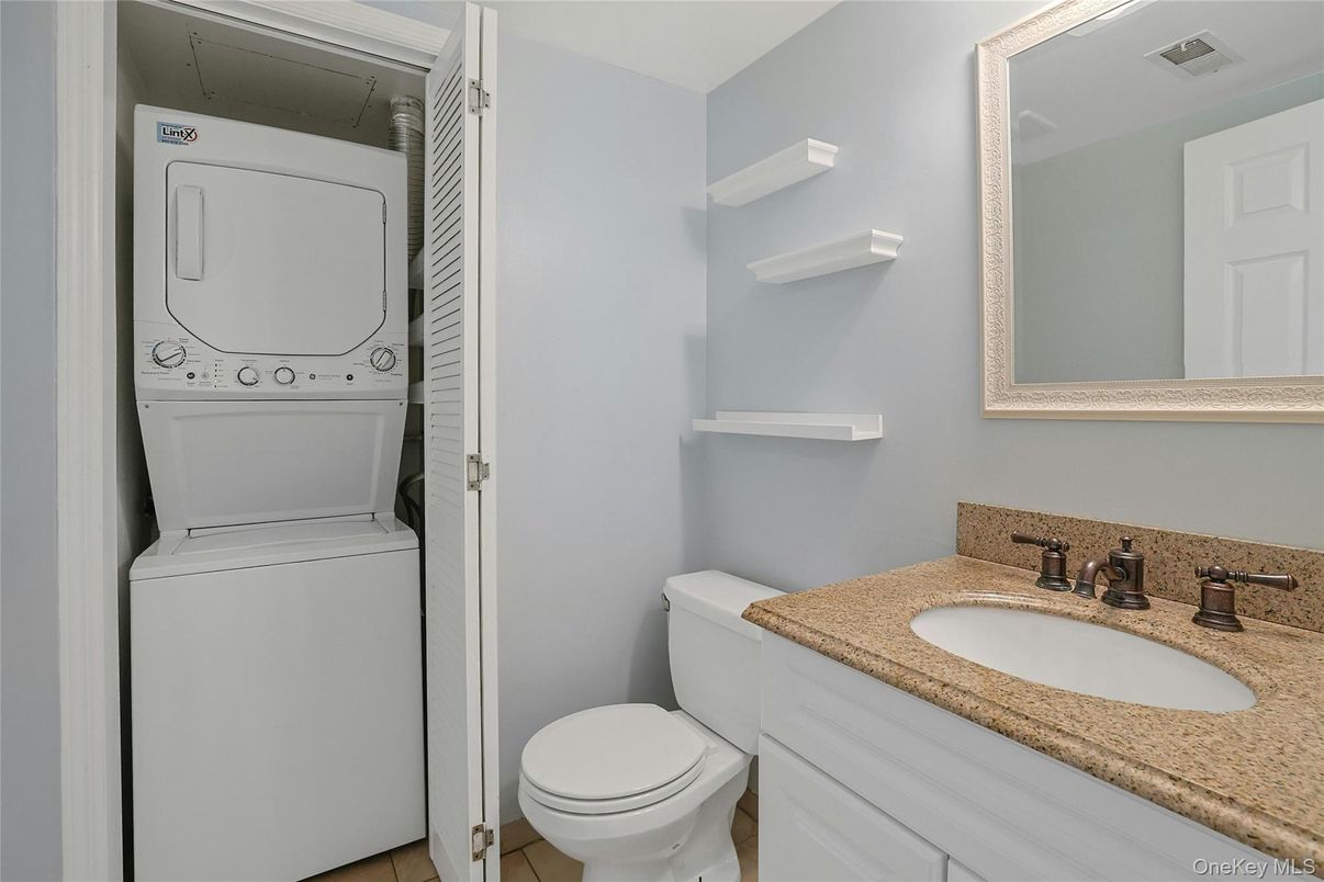 Bathroom, Interior, Utility Closets, Washer