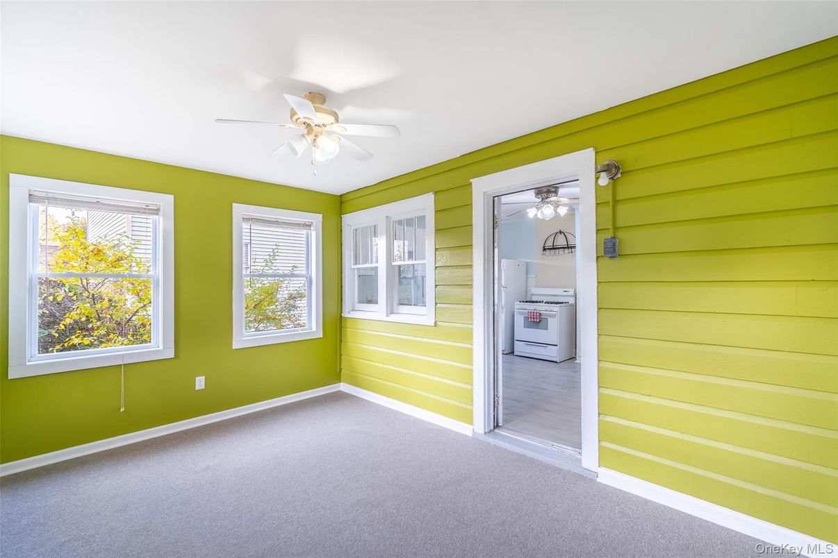Empty room, Interior, Washer