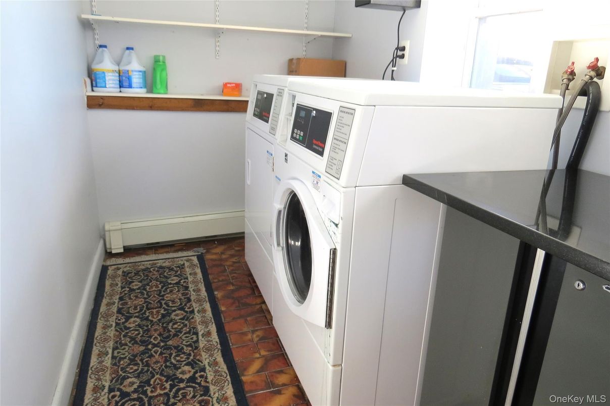 Interior, Washer
