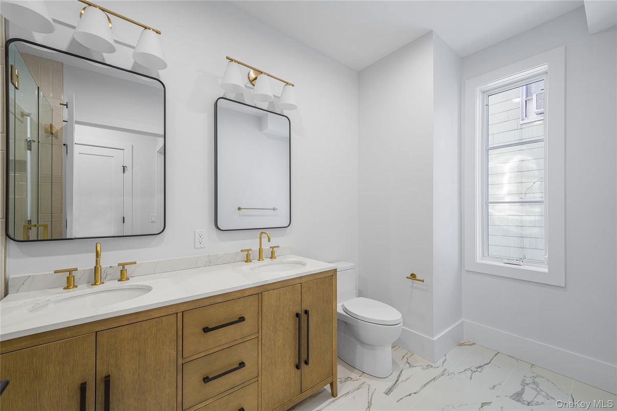 Bathroom, Dual Sink Vanities, Interior, Marble