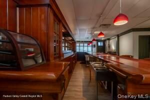 Interior, Pendant Lights, Wood Texture Flooring