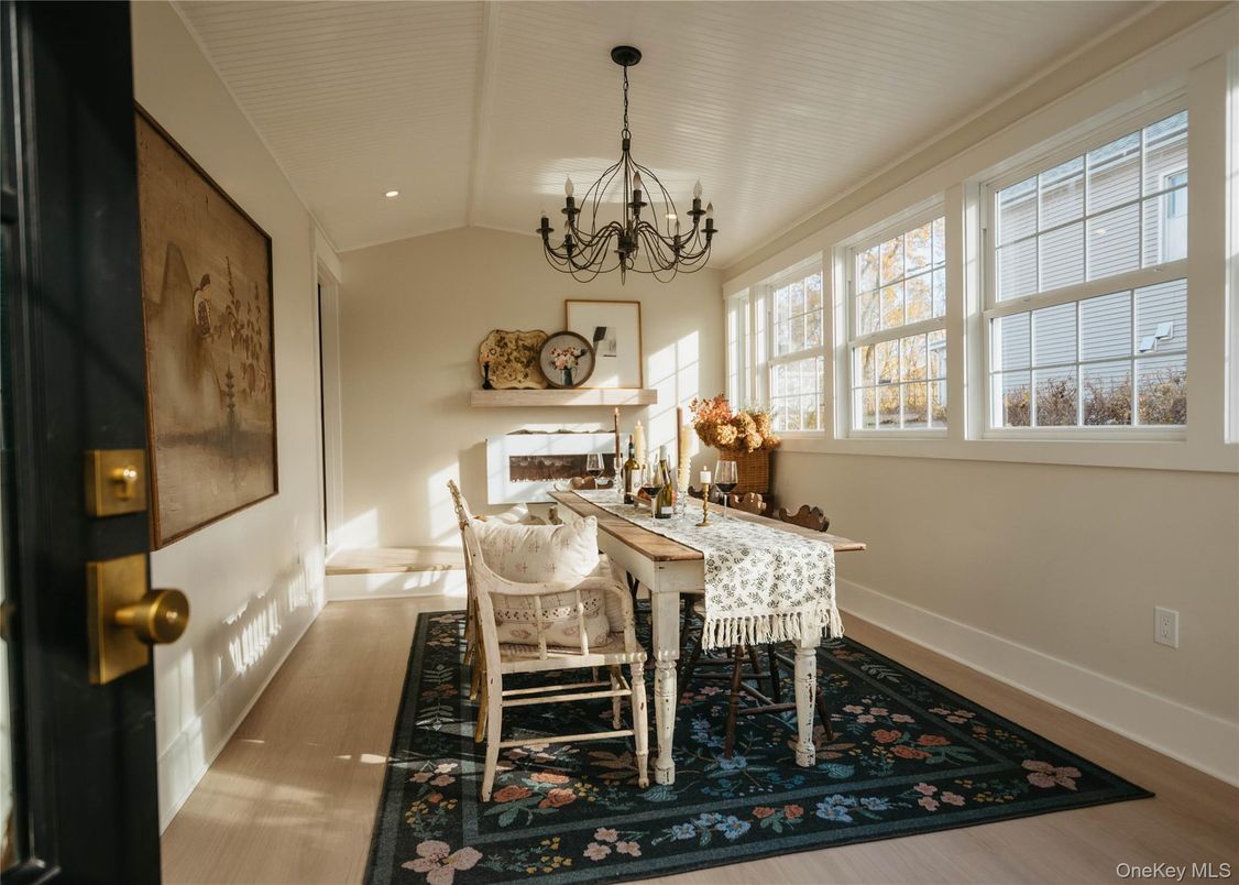 Chandelier, Dining room, Fireplace, Interior, Recessed Lighting, Wood Texture Flooring