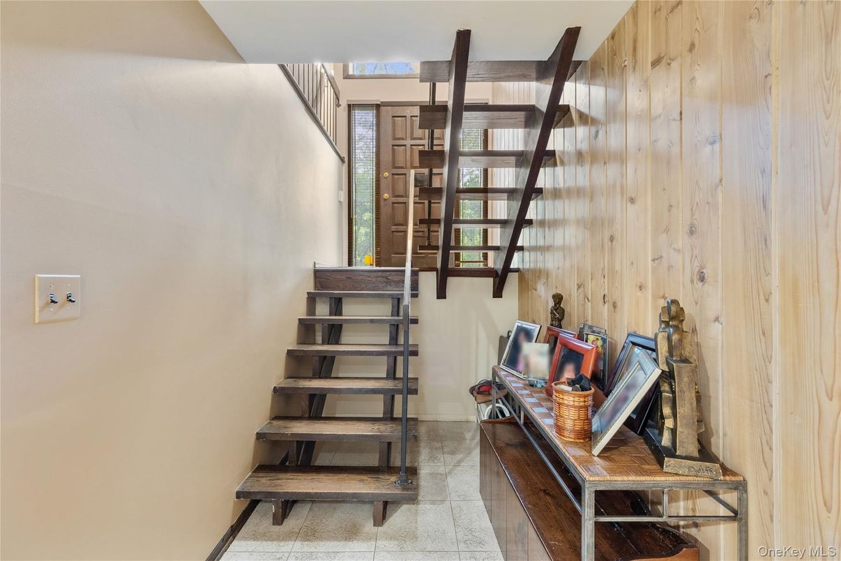 Interior, Wooden Walls