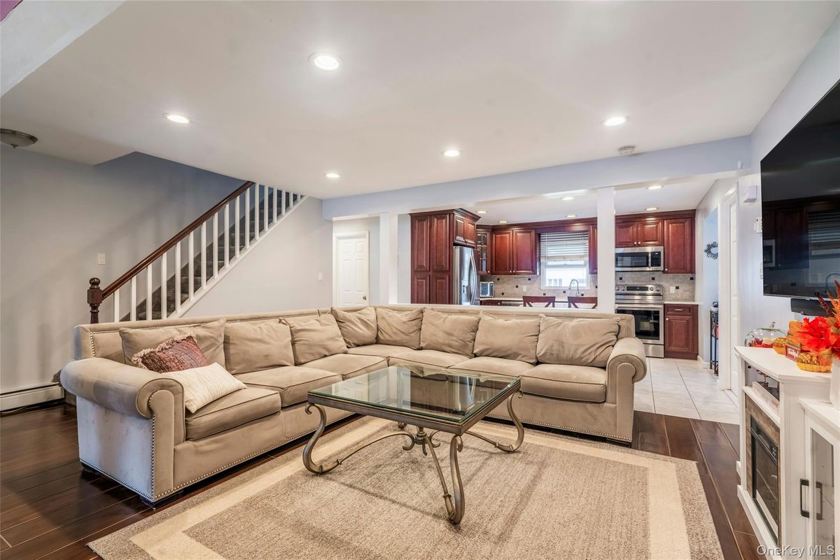 Interior, Kitchen, Living room, Recessed Lighting, Stainless Steel Appliances, Wood Texture Flooring