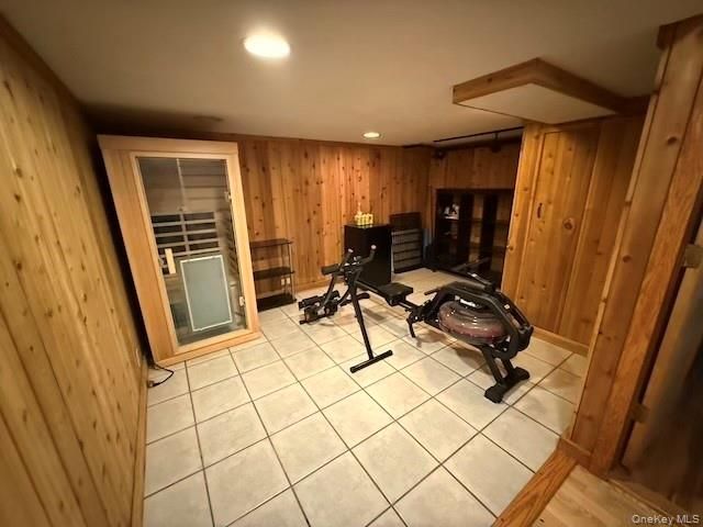 Fitness Equipment, Interior, Recessed Lighting, Wooden Walls
