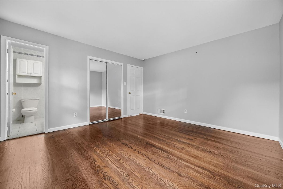 Bathroom, Empty room, Interior, Wood Texture Flooring