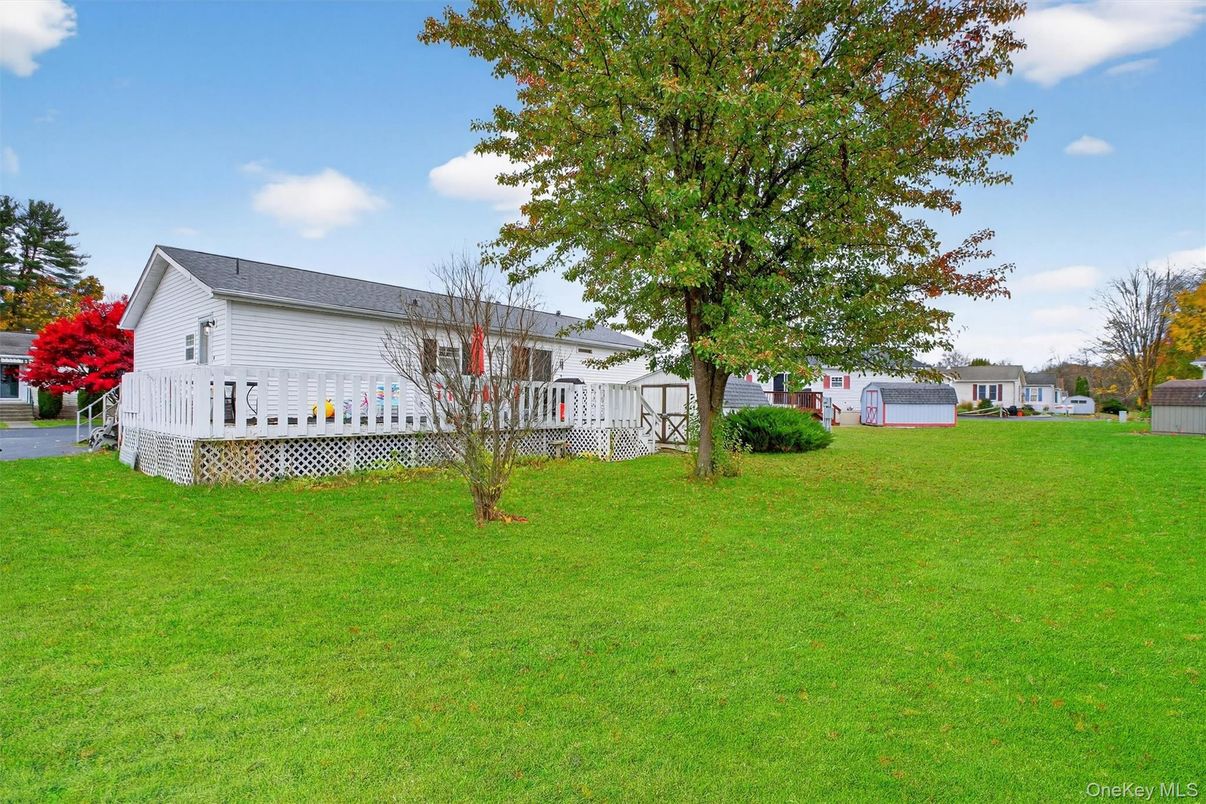 Backyard, Detached Garage, Exterior