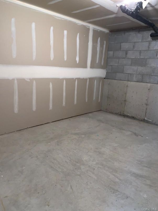 Empty room, Interior, Stone Walls