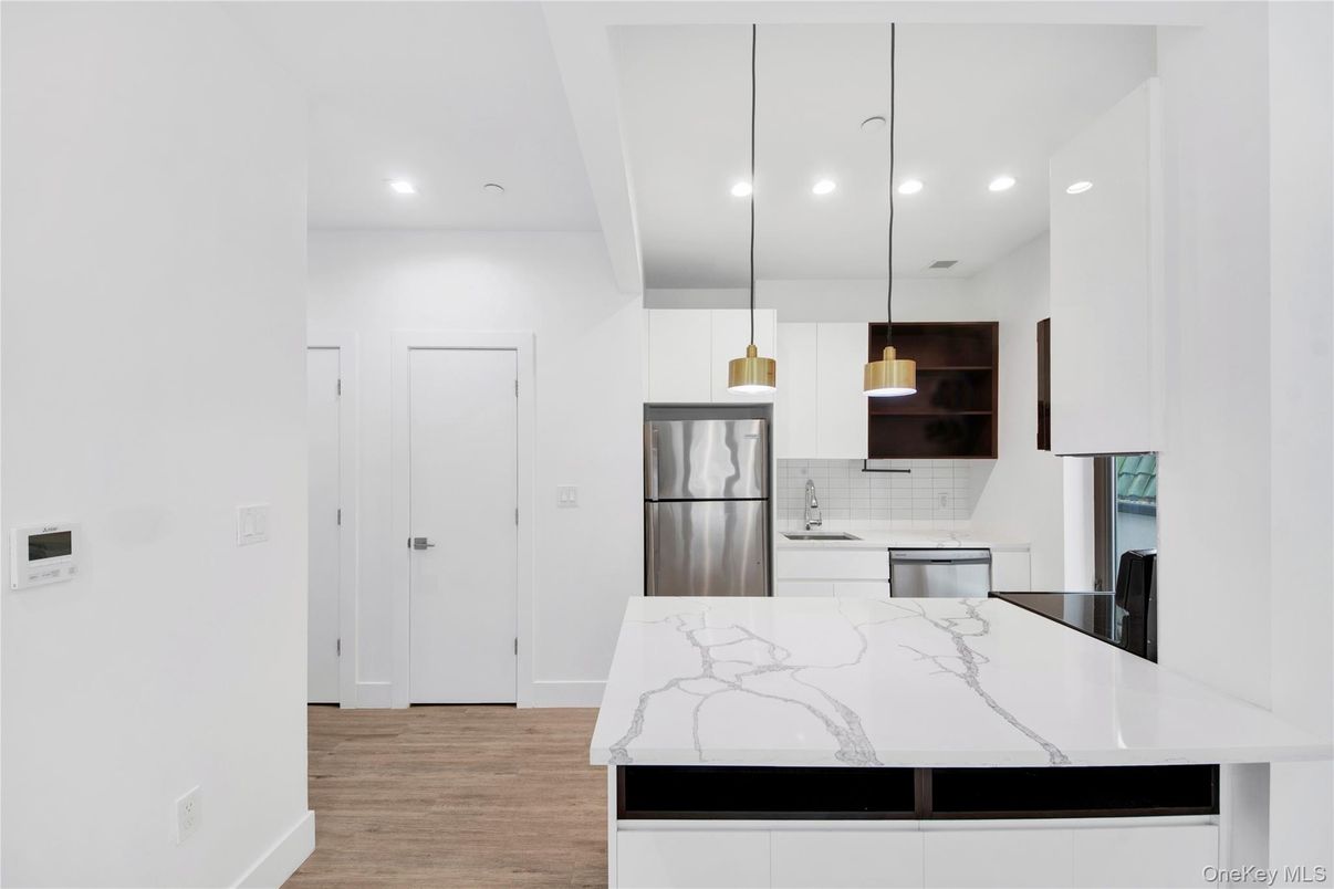 Interior, Kitchen, Pendant Lights, Recessed Lighting, Wood Texture Flooring