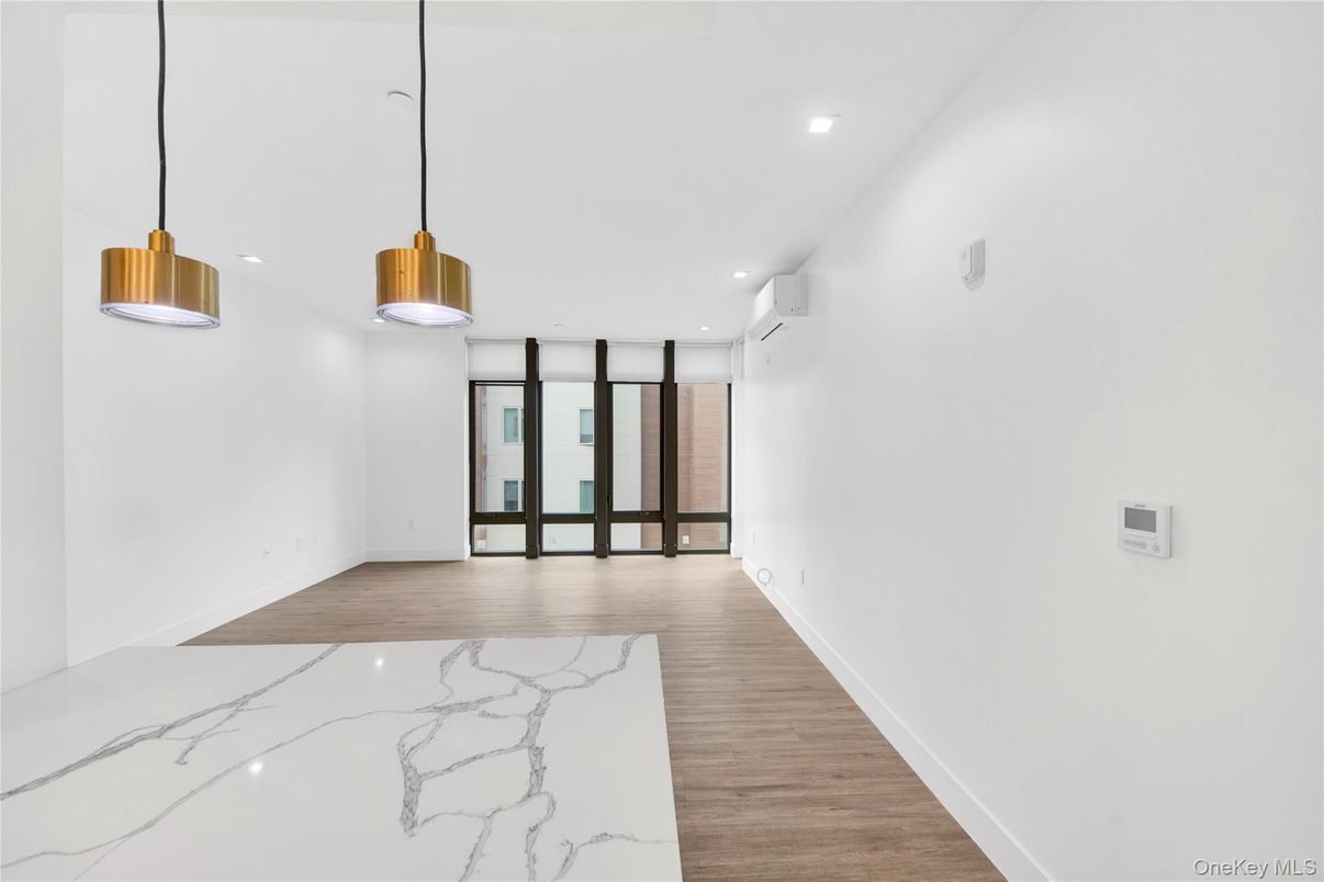 Interior, Pendant Lights, Recessed Lighting, Wood Texture Flooring