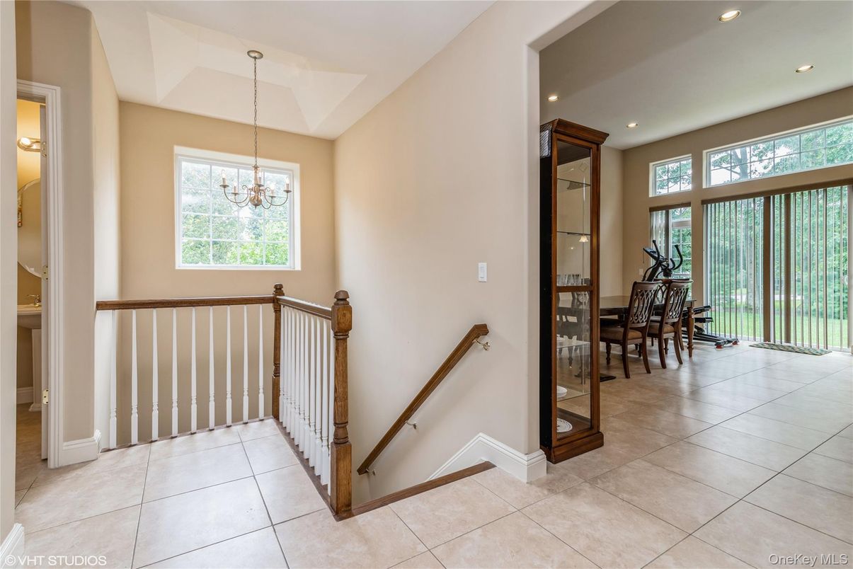 Chandelier, Dining room, Interior, Recessed Lighting