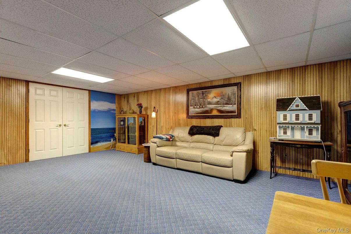 Interior, Living room, Recessed Lighting, Wooden Walls