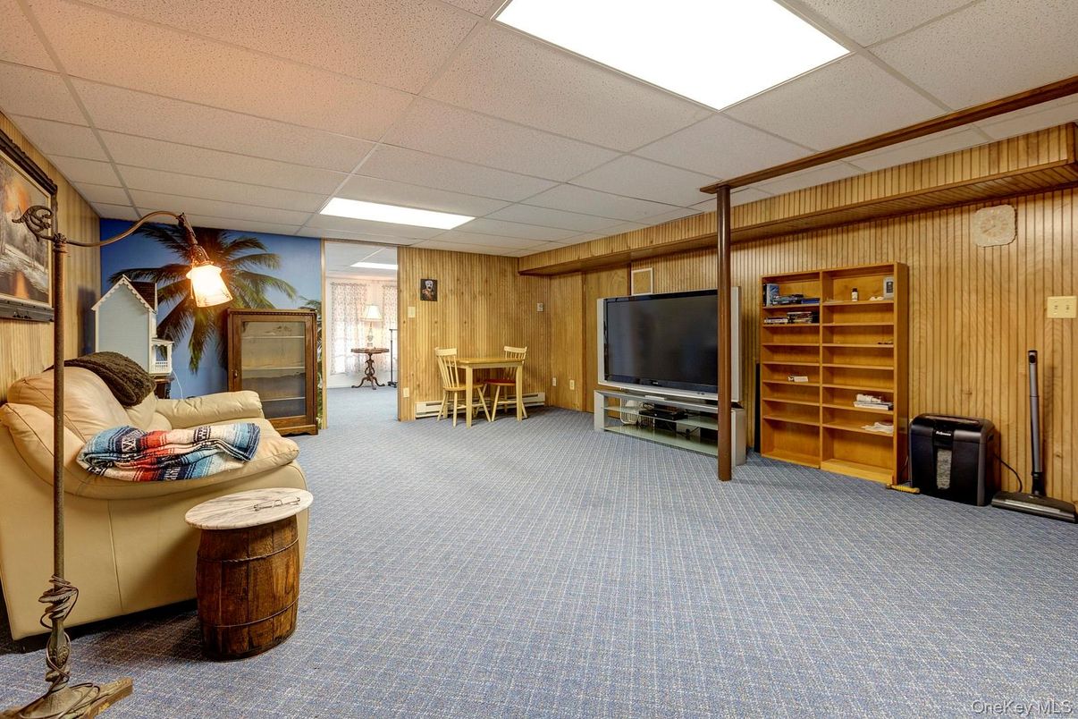 Interior, Recessed Lighting, Wooden Walls