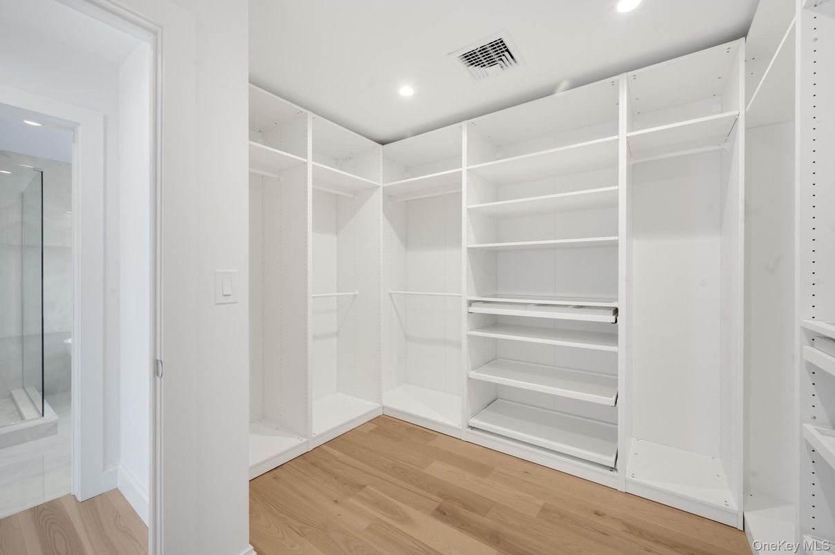 Interior, Recessed Lighting, Walk-in Closets, Wood Texture Flooring