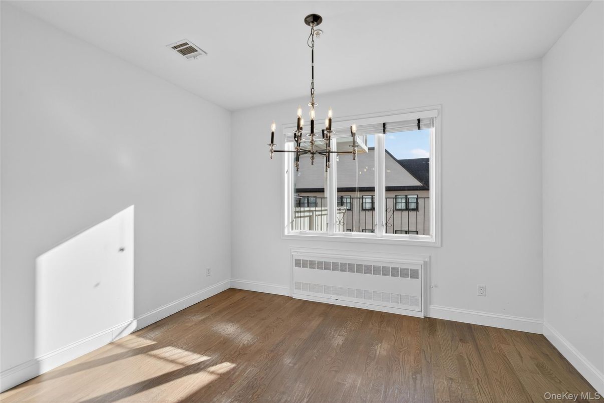 Chandelier, Empty room, Interior, Pendant Lights, Wood Texture Flooring