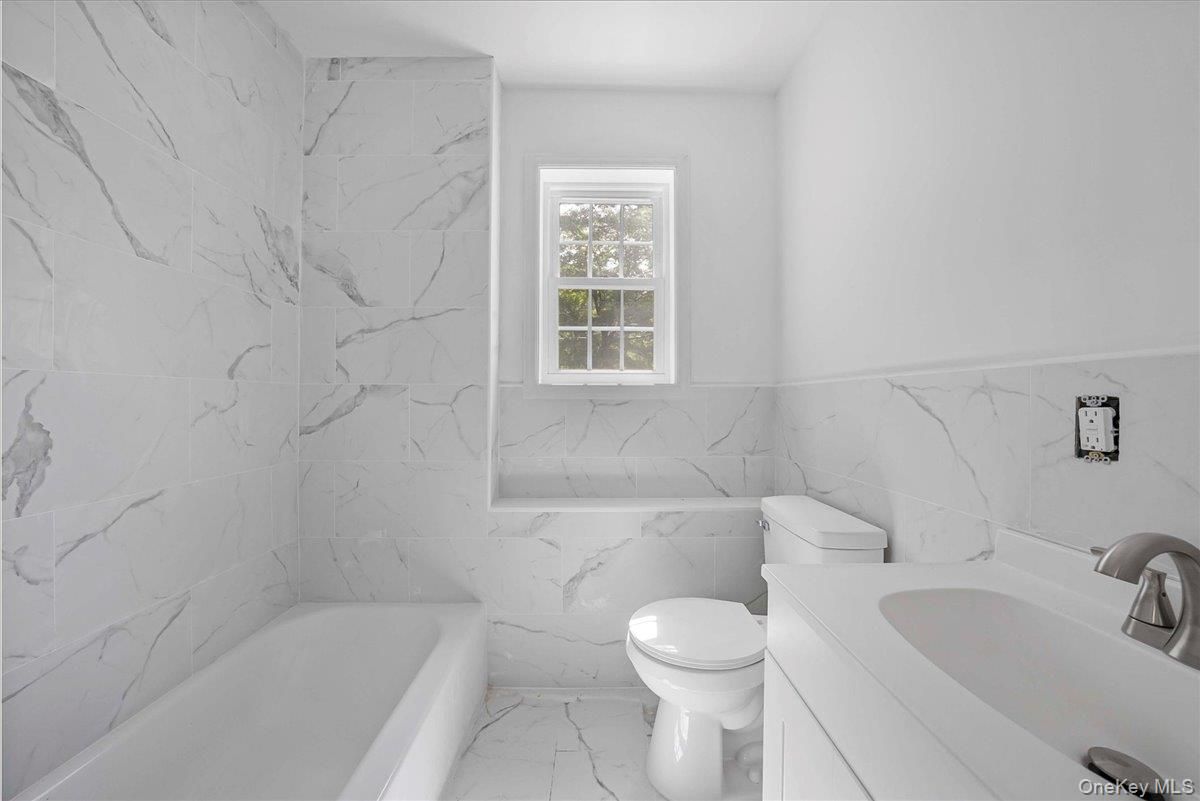 Bathroom, Interior, Marble, Marble Walls