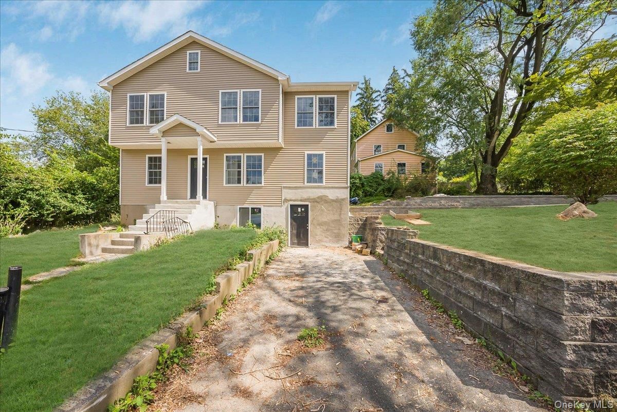 Backyard, Exterior, Facade, Queen Anne Victorian