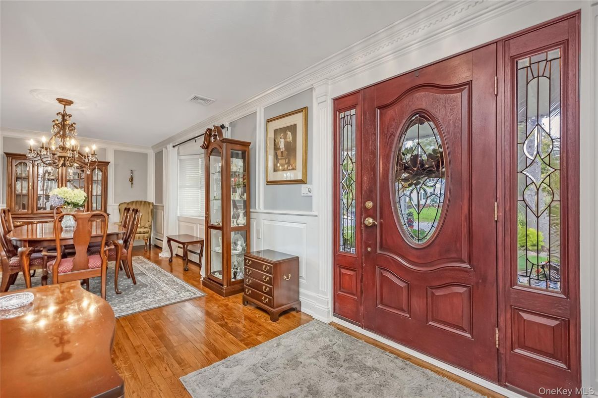 Chandelier, Dining room, Interior, Wood Texture Flooring