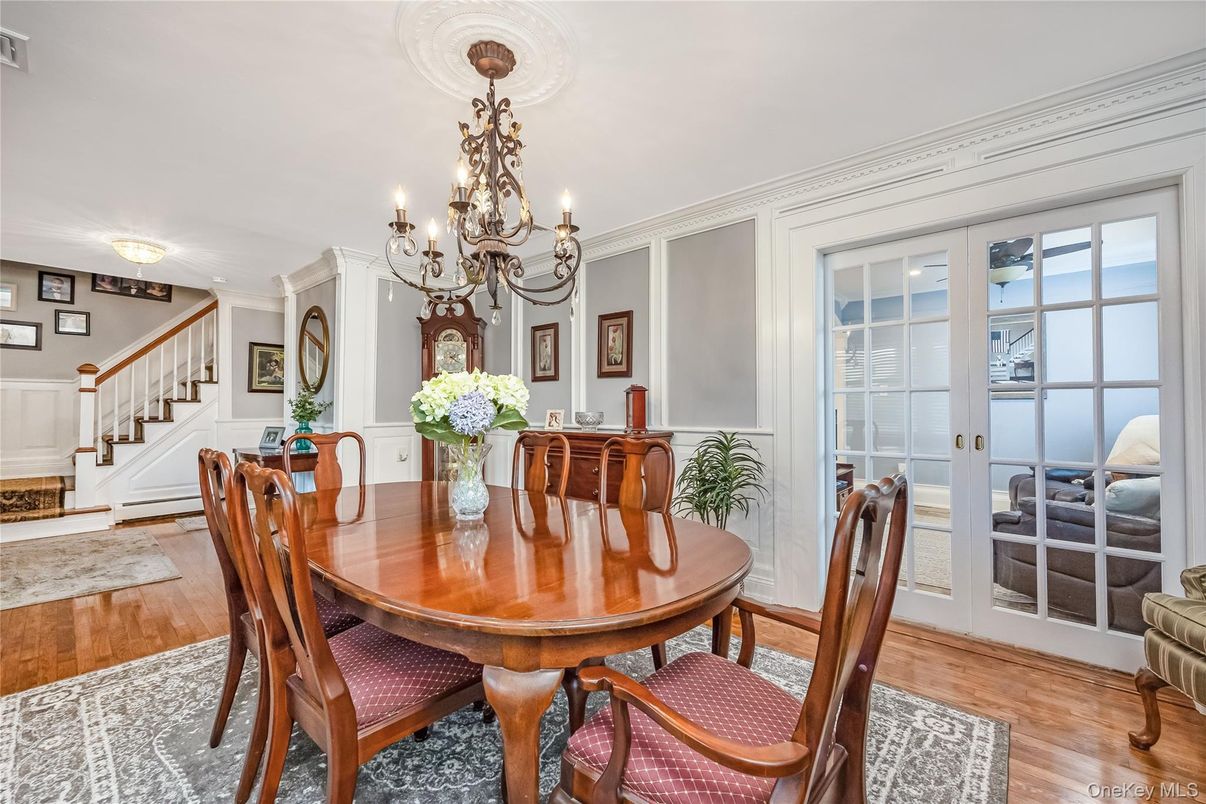 Chandelier, Dining room, Interior, Wood Texture Flooring