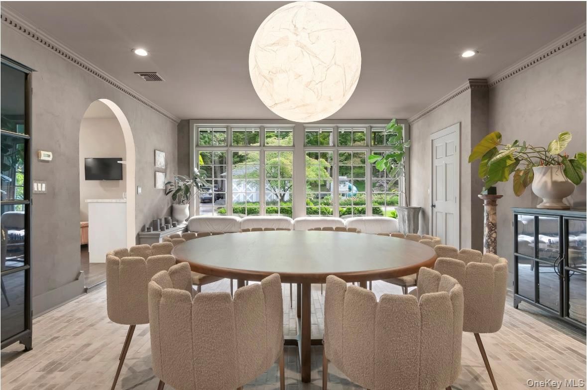 Dining room, Interior, Recessed Lighting, Wood Texture Flooring