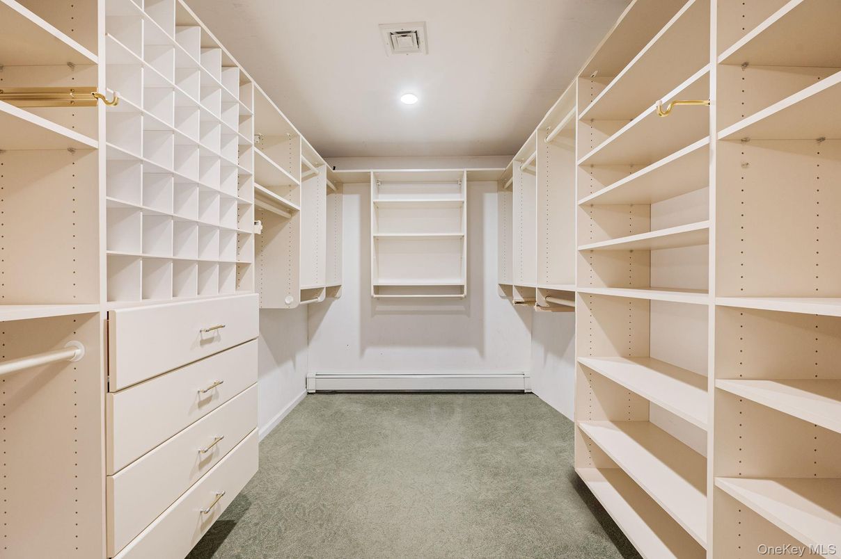 Interior, Recessed Lighting, Walk-in Closets