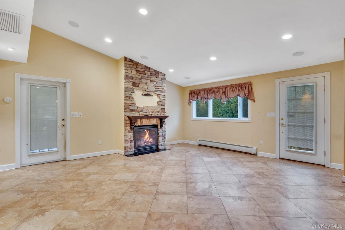 Empty room, Fireplace, Interior, Recessed Lighting
